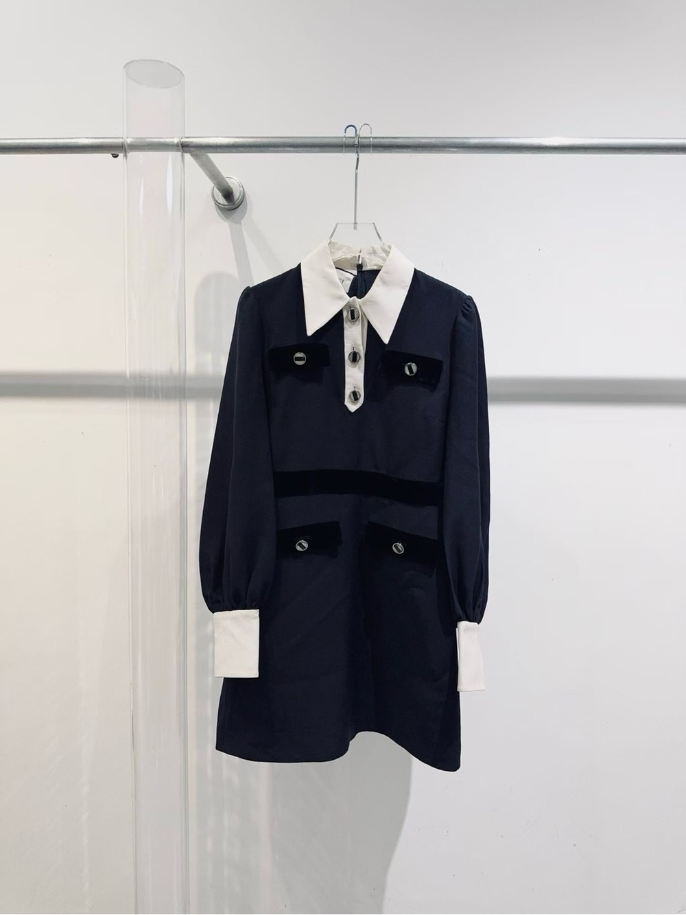 🚩steal Gucci Navy Dress with White Collar and Cuffs